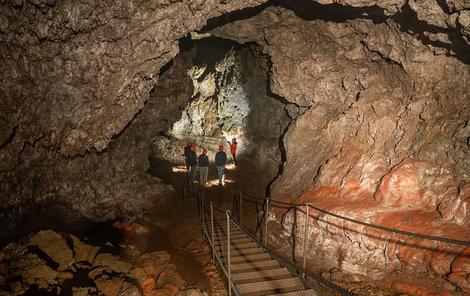 Vatnshellir Cave Tour