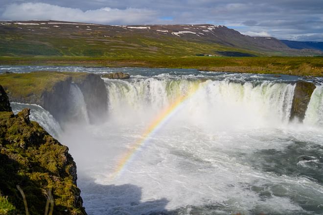 Grand Lake Mývatn & Powerful Dettifoss (jeep/van)