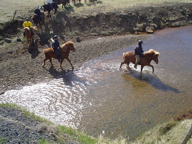 05D - Riding and Hiking