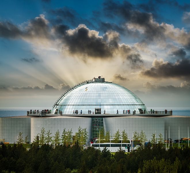 City Sightseeing & Wonders of Iceland