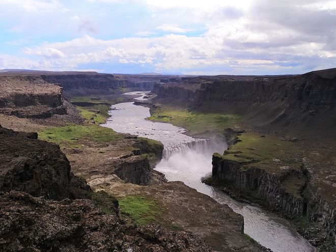 DISCOVER THE WONDERS OF ICELAND – Guided Tour
