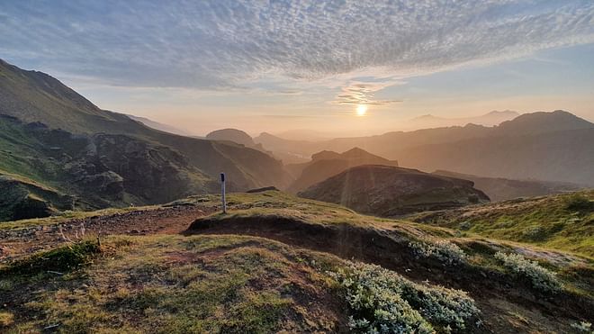 Fimmvorduhals Hike in South Iceland - Full Day Tour - Optional pick-up