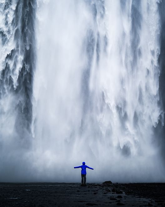 6 Day Around Iceland Summer Minibus Tour