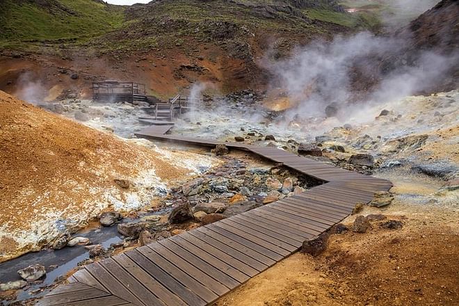 Private Jeep Tours - Reykjanes Peninsula, Blue Lagoon & Lava Tunnel