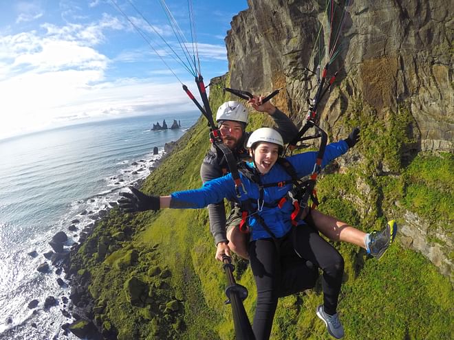 Paragliding tandem flight